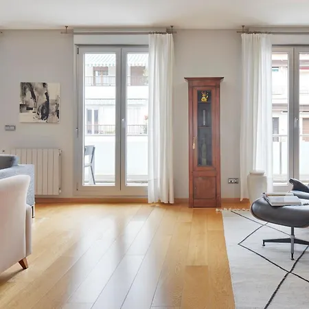 Апартаменты Boulevard Terrace By Feelfree *