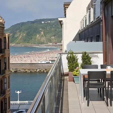 Boulevard Terrace By Feelfree *